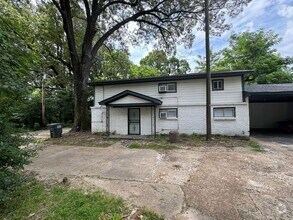 Building Photo - 1413 Ferguson Rd