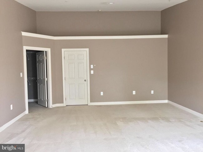 Building Photo - 2035 CRESCENT MOON Ct