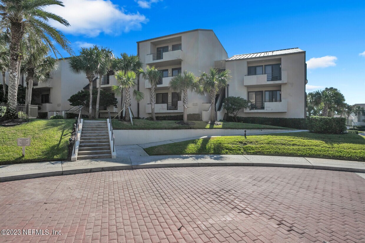 703 Spinnakers Reach Dr, Ponte Vedra Beach, FL 32082 Condo for Rent