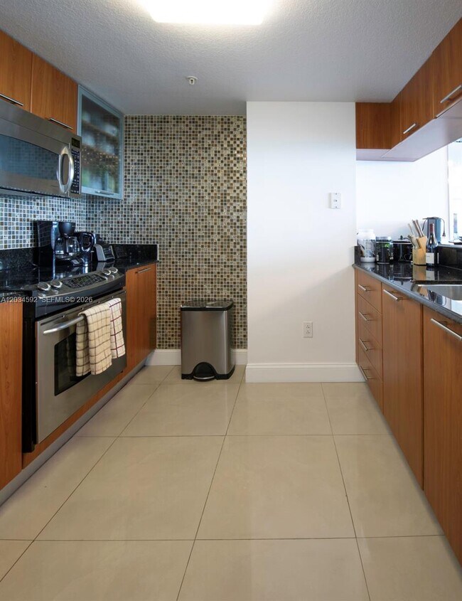 Foto del edificio - 1800 N Bayshore Dr