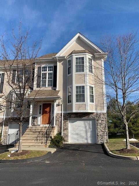 Primary Photo - 1507 Briar Woods Ln