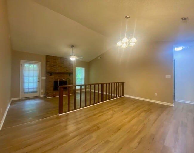 Foto del edificio - Mint Hill ranch - 3 bed, 2 bath with large...