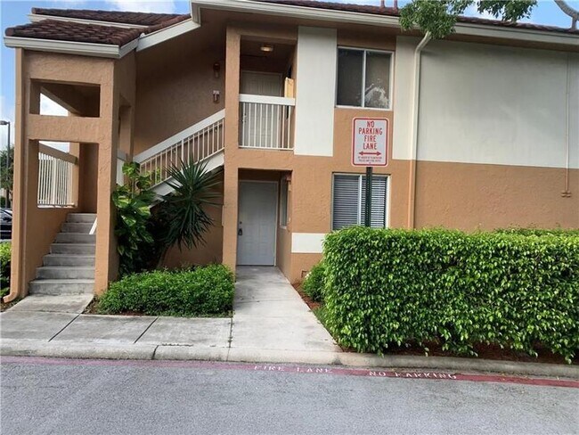 Foto del edificio - 755 NW 92nd Ave