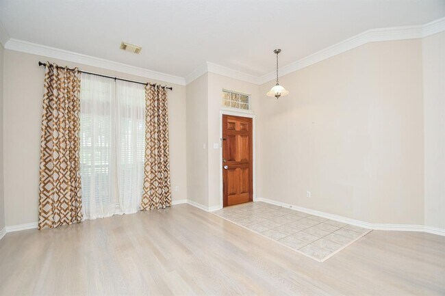 Foto del edificio - 7835 Stone Oak Ct