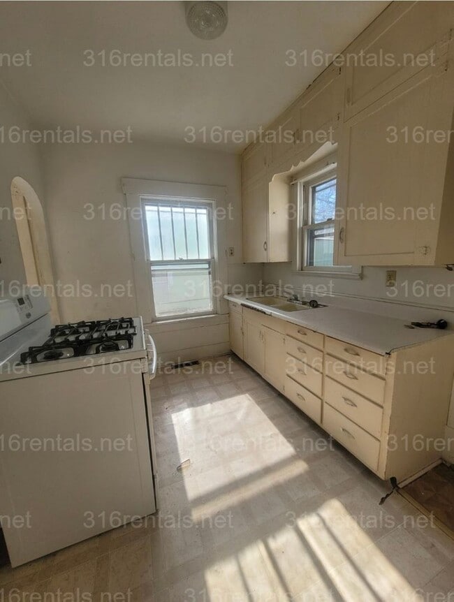 Foto del edificio - $875 - 2 bed 1 bath - Single Family Home