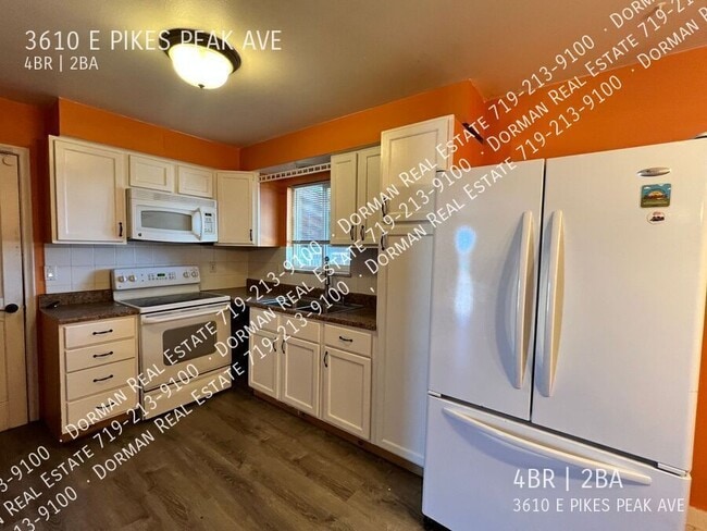 Photo - 3610 E PIKES PEAK AVE- House