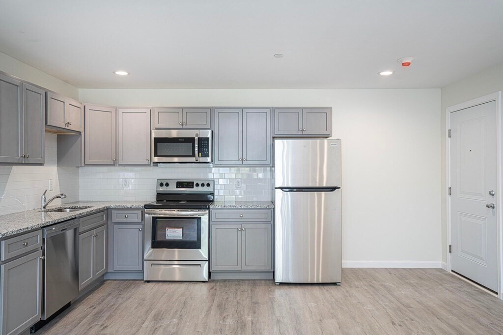 Foto principal - 984 Sharon St