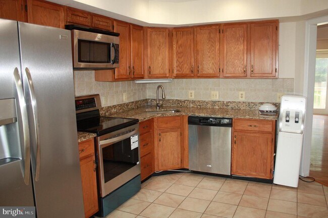 Building Photo - 3159 Sonia Trail