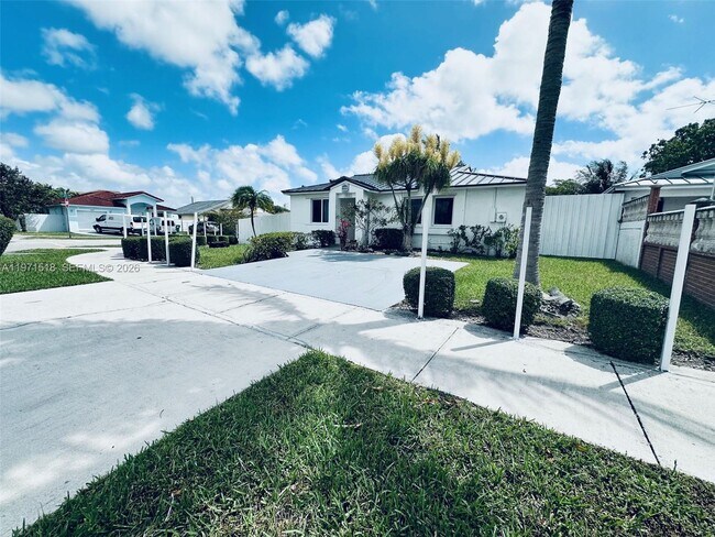 Foto del edificio - 18501 SW 115th Ave