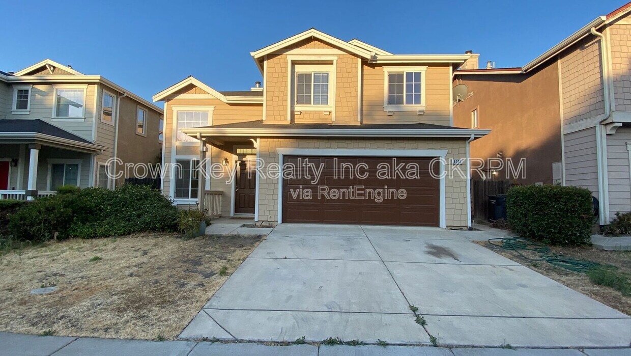 Foto principal - 4092 Memoir Ave