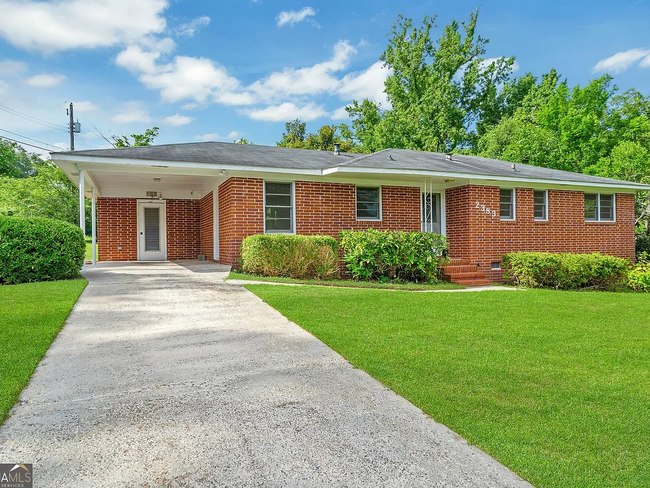 Building Photo - 2383 Vacation Dr
