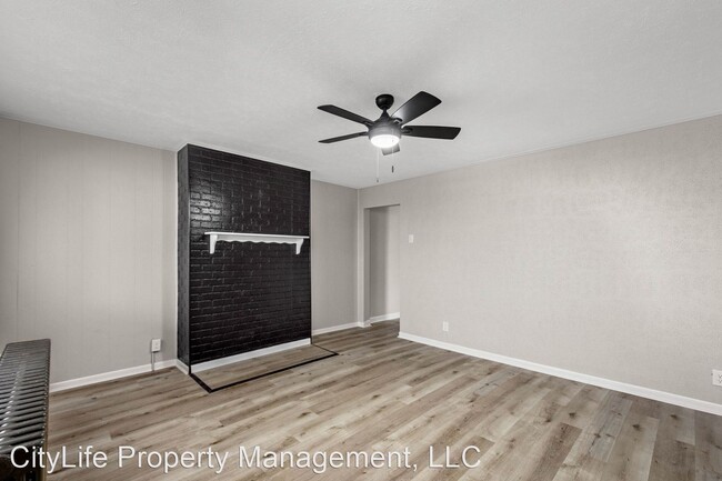 Building Photo - 3 br, 1.5 bath House - 115 Reifert Street