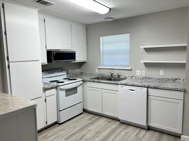 Foto del edificio - 340 Calhoun Ave