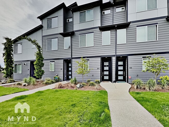 Building Photo - 3230 148th St SW