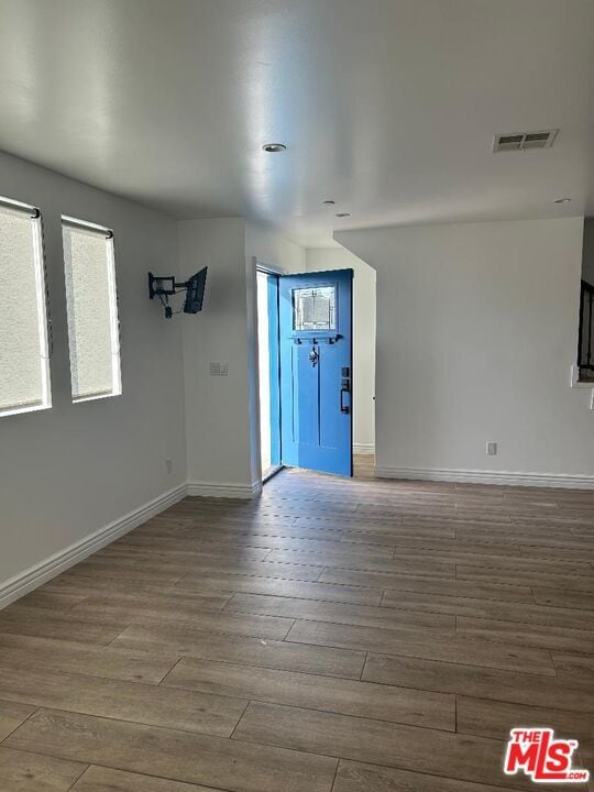 Building Photo - 10224 La Reina Ave