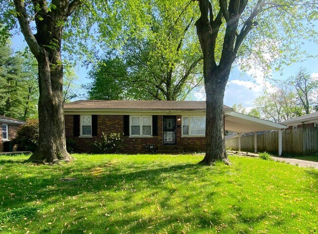 Foto del edificio - 3 Bedroom House on Evansville's West Side ...