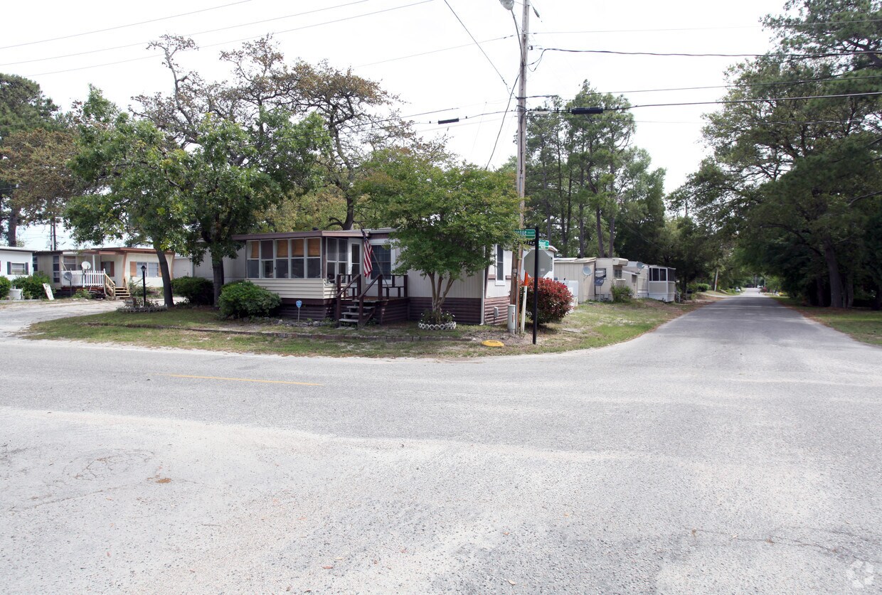 Primary Photo - 800 39th Ave S