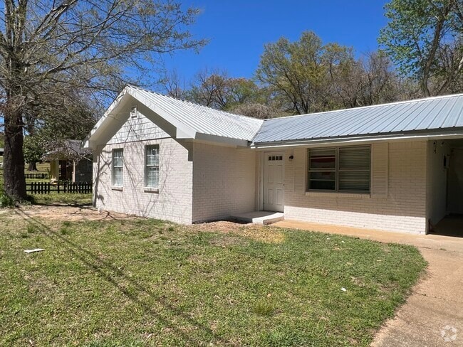 Building Photo - 1713 Burney Branch Dr
