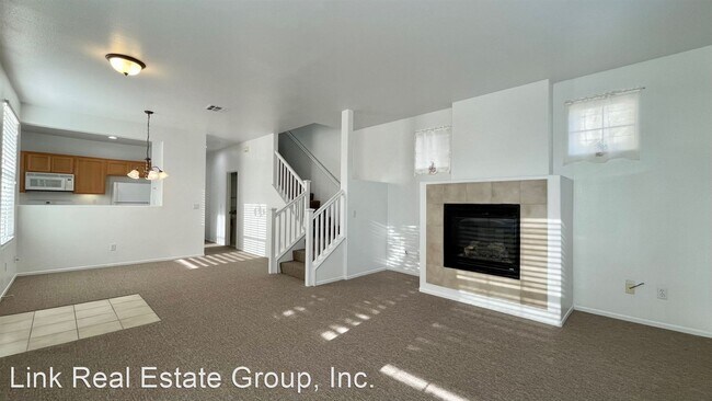 Building Photo - 3 br, 2.5 bath House - 2209 Lily Lane