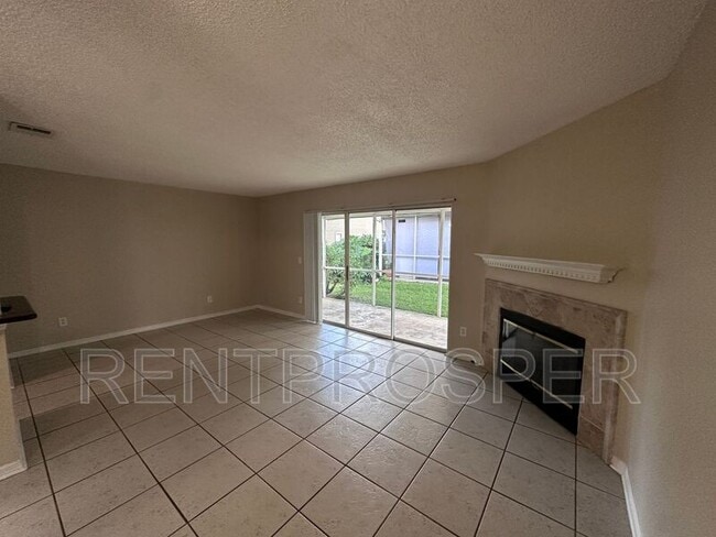 Photo - 5980 Scotchwood Glen Apartment