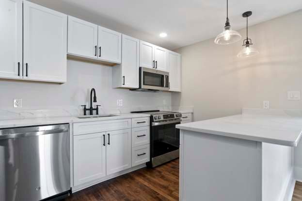 Foto del edificio - 302 N Mildred St