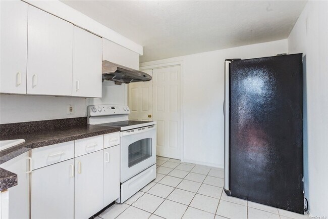 Foto del edificio - 2 Addison Pl