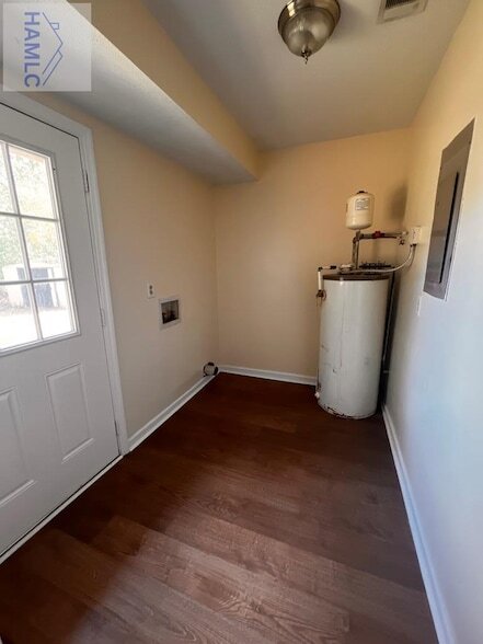 Foto del edificio - 928 Greenbriar Trial