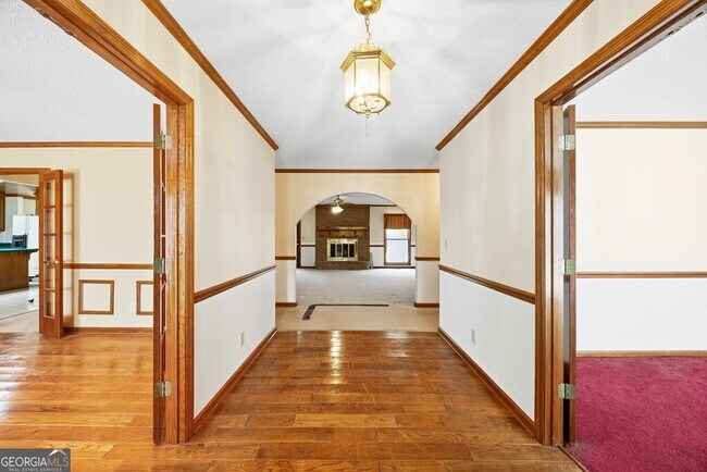 Foto del edificio - 206 Ridge Cir
