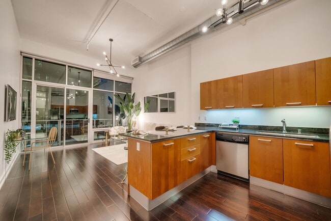 Building Photo - Don't miss out on your chance to Live at t...