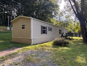 Building Photo - 161 Wagon Wheel Cir