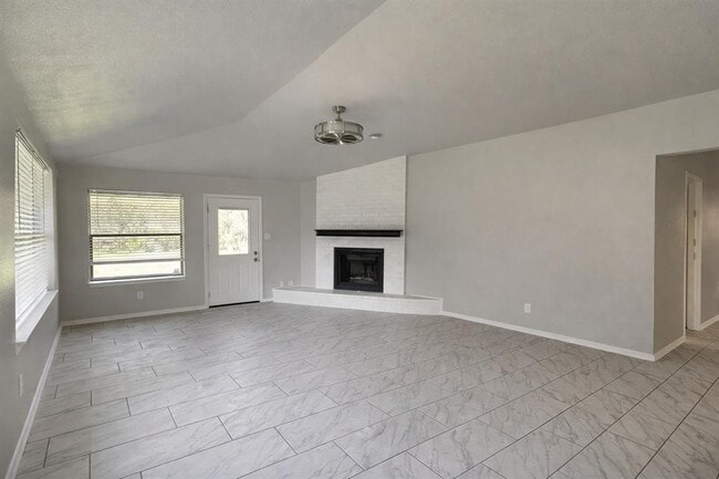 Building Photo - 408 Sage Boot Dr