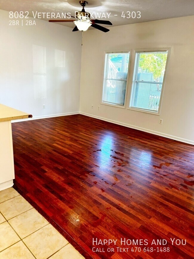 Foto del edificio - 8082 Veterans Pkwy