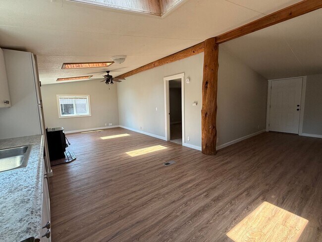 Foto del edificio - Newly Remodeled 3 Bedroom Home