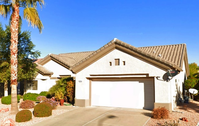 Photo - 13714 W Caballero Dr (Sun City West, AZ) House