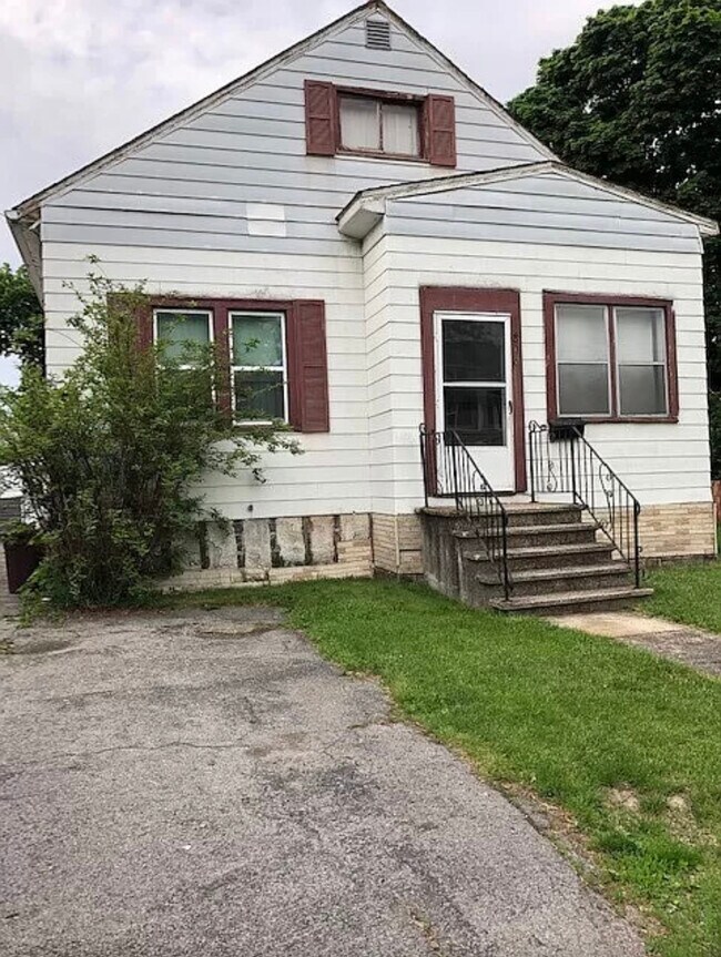 Foto del edificio - 806 Ridgeway Ave