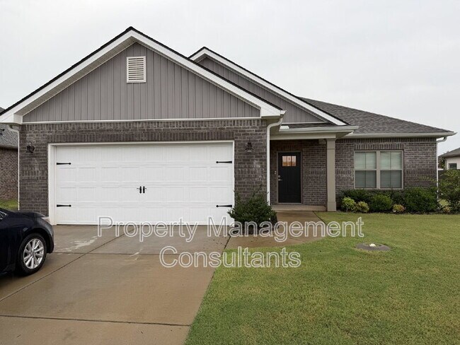 Building Photo - 14872 Demarie Ln