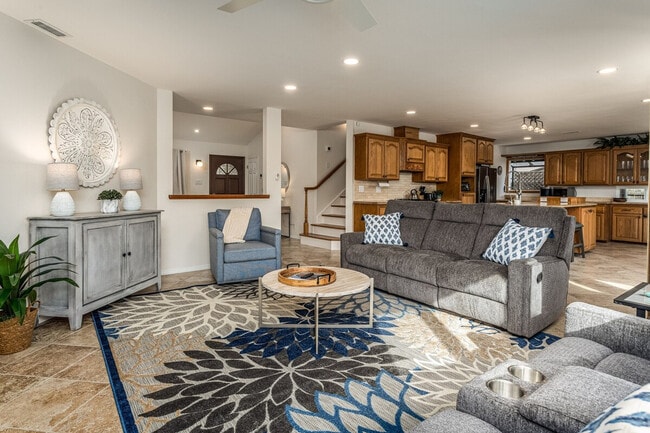 Building Photo - 3831 Margaret Way