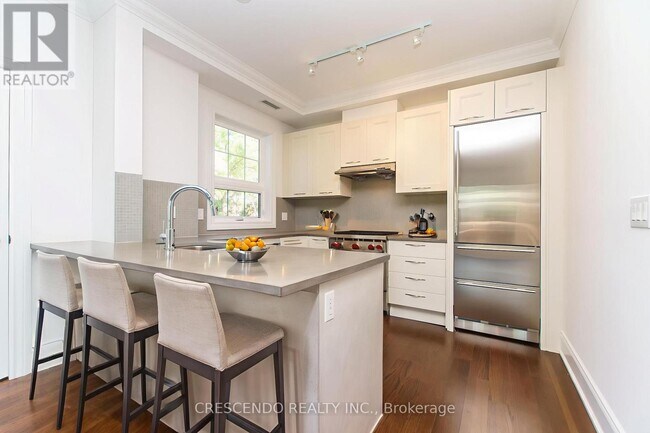 Photo du bâtiment - 10360 Islington Ave