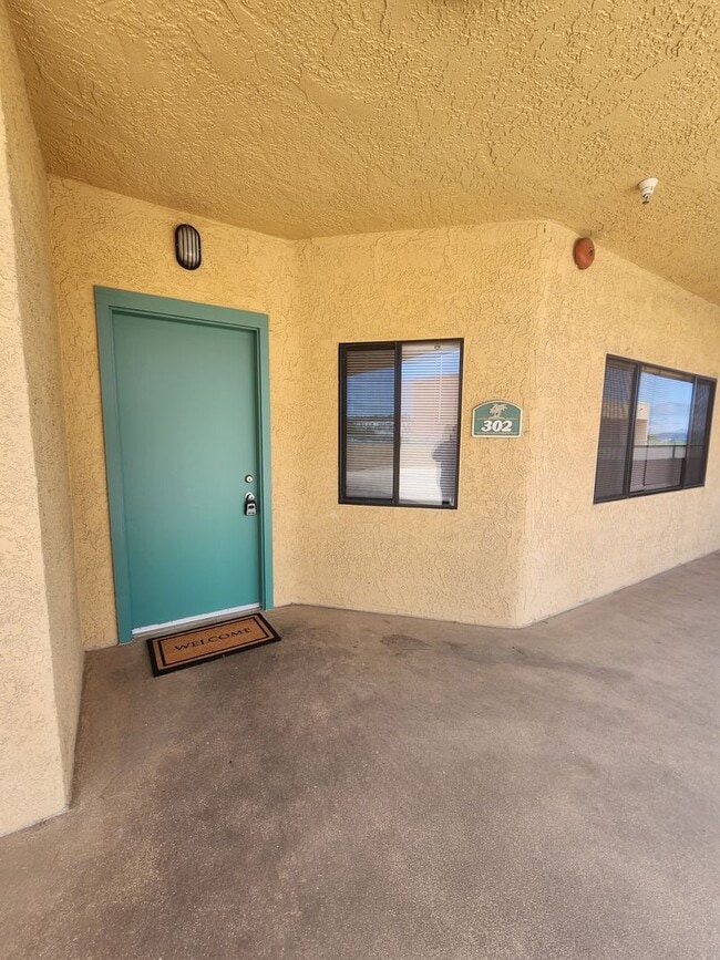 Building Photo - Comfortable 1 Bed, 1 Bath Grover Beach Apartment- Water and Trash Included