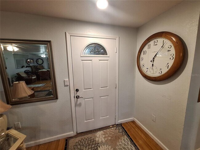 Building Photo - 4050 Yucatan Cir