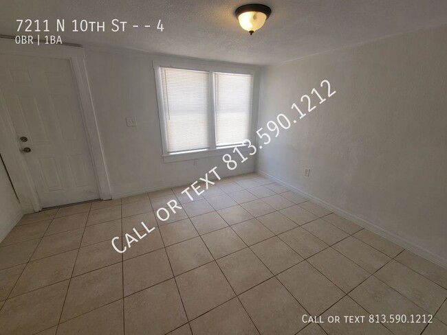 Building Photo - 7211 N 10th St