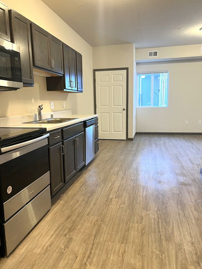 Interior Photo - Ohana Apartments-Rent Special!