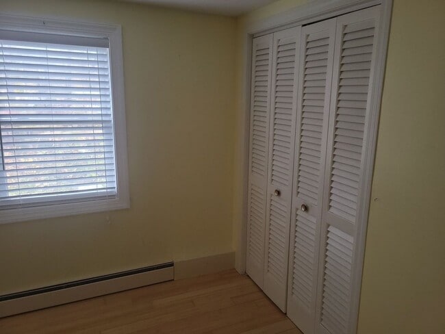 Foto del edificio - 5 Dupaw Gould Rd