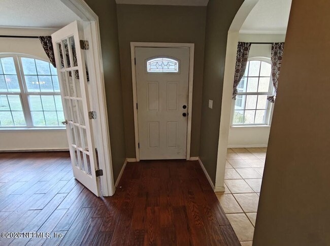 Building Photo - 4076 Everett Ave