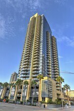 Building Photo - 1325 Pacific Hwy