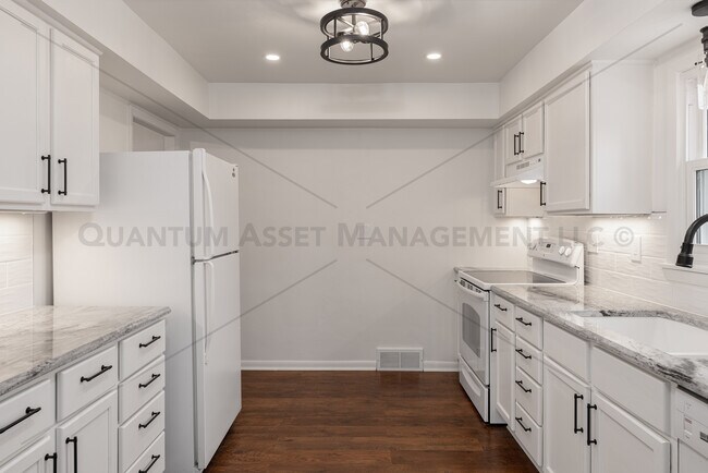 Foto del edificio - 5415 N Lydell St