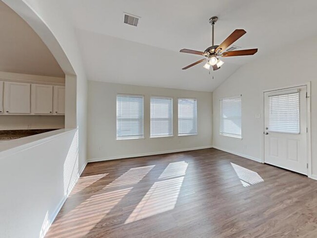 Foto del edificio - 3 bedroom in Tomball TX 77375