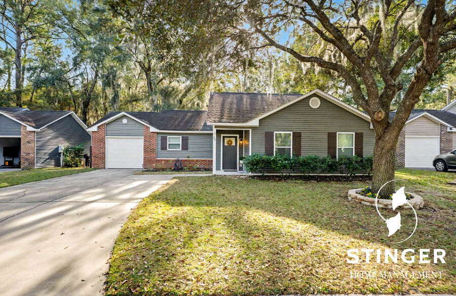 Primary Photo - 36 Brindlewood Dr