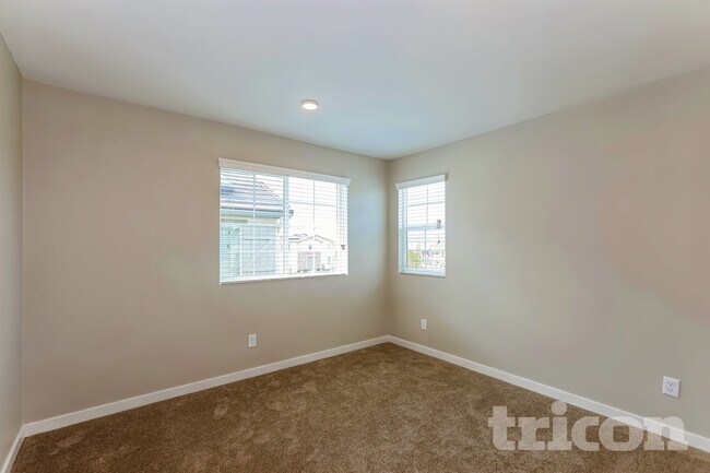 Foto del edificio - 28113 Cookhouse Ln