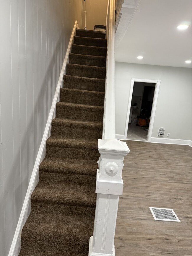 Foto del edificio - Just Renovated! Charming 3-Bedroom Home in Chester, PA